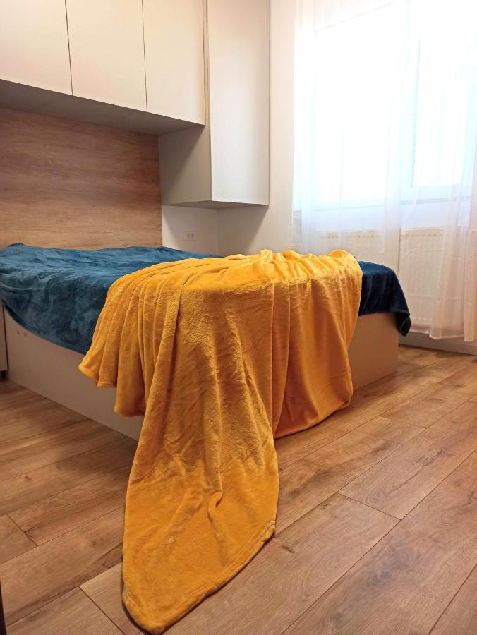 Stylish, Modern 2 Rooms Flat With River View, Near Presidential Palace Bükreş Dış mekan fotoğraf